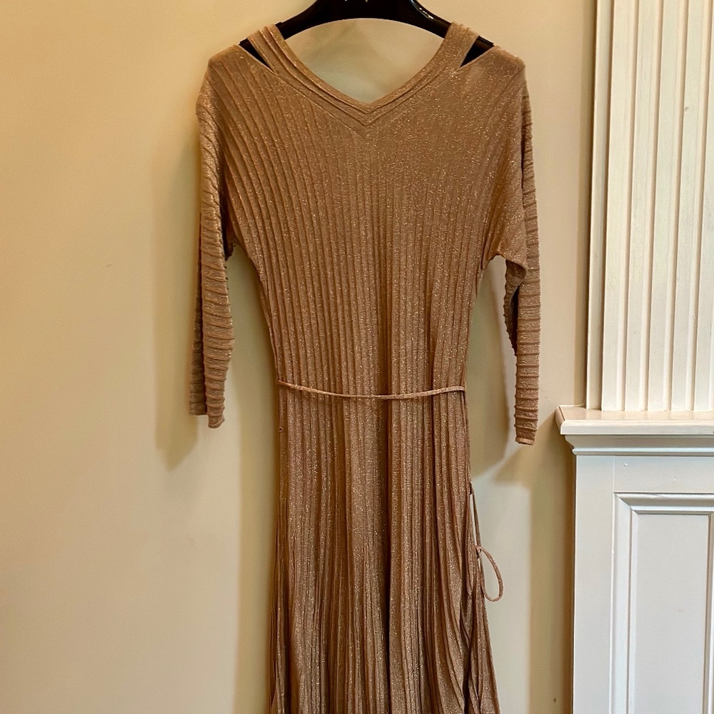 Nic and Zoe dress